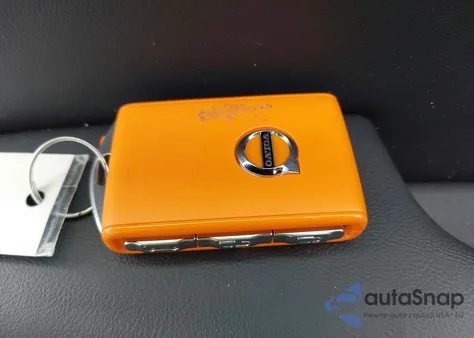 2024 Volvo Xc90 B5 Plus Bright Theme z USA, uszkodzony, nr VIN YV4L12PE1R1234921